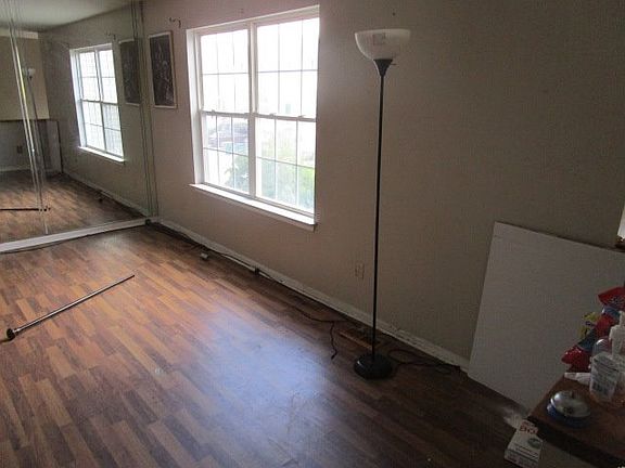 Additional Living Room