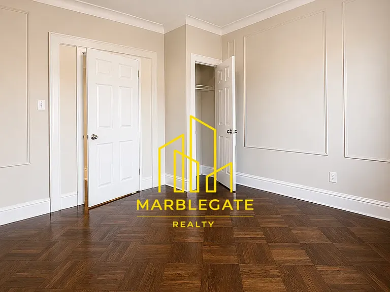45-47 Fuller Pl #22R — Photo 6