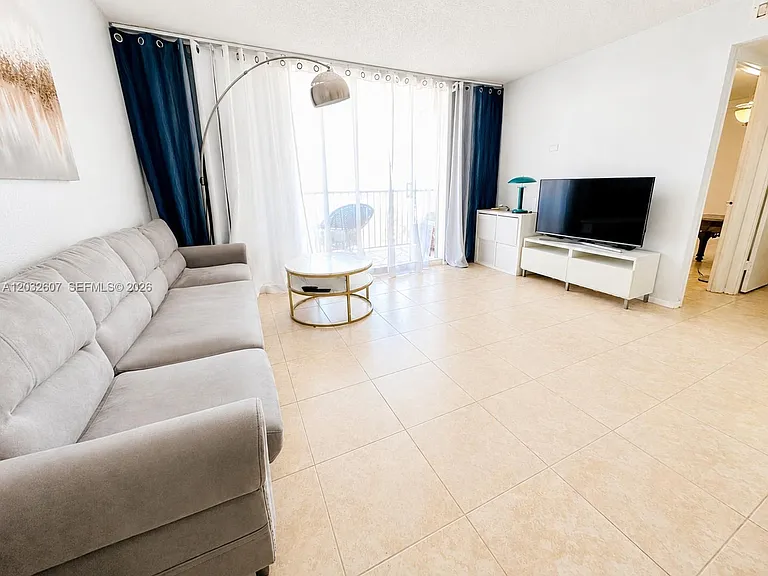 3161 S Ocean Dr #803 — Photo 6