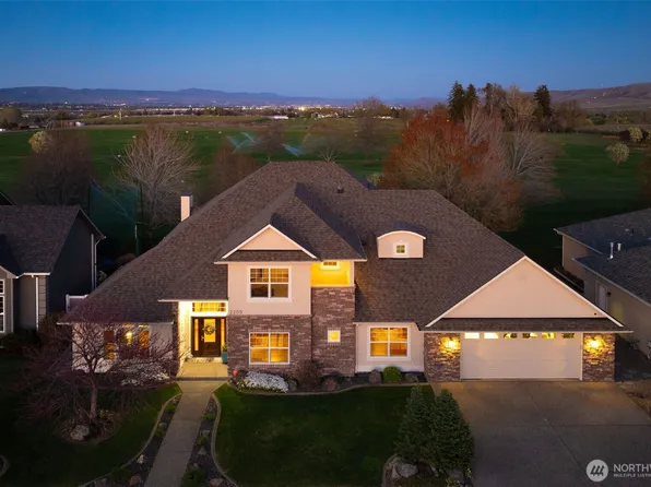 2205 S 88th Avenue, Yakima, WA 98903