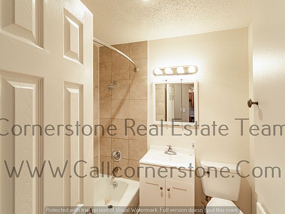 5th image of 625 Hathaway Dr APT 11