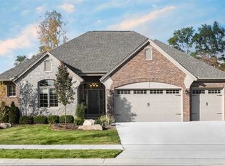 21968 Chaucer Ct, Macomb, MI