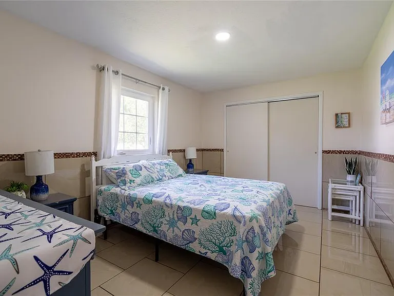 2140 Pinehurst St — Photo 23