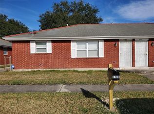 7703 Berg Rd, New Orleans, LA 70128