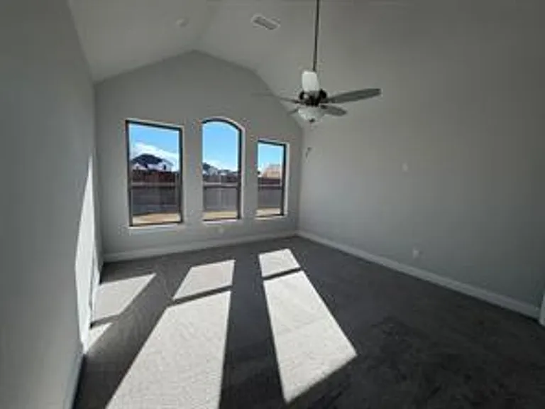 509 Wexford Dr — Photo 5