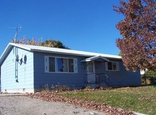 402 Washington Ave, Salmon, ID 83467