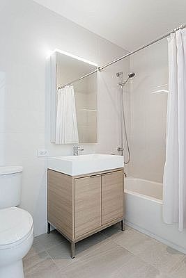 3rd image of 180 Water St APT 1702