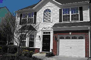 6006 Chapel Lawn Court - Front