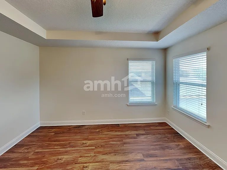 3234 Roundabout Dr — Photo 11