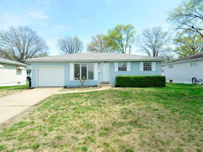906 Virgo Ln, Saint Louis, MO, 63125