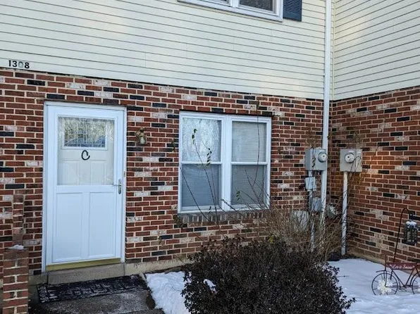 1308 Parkridge Ct APT C, Perkasie, PA 18944
