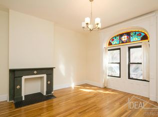 115 Prospect Pl, Brooklyn, NY 11217