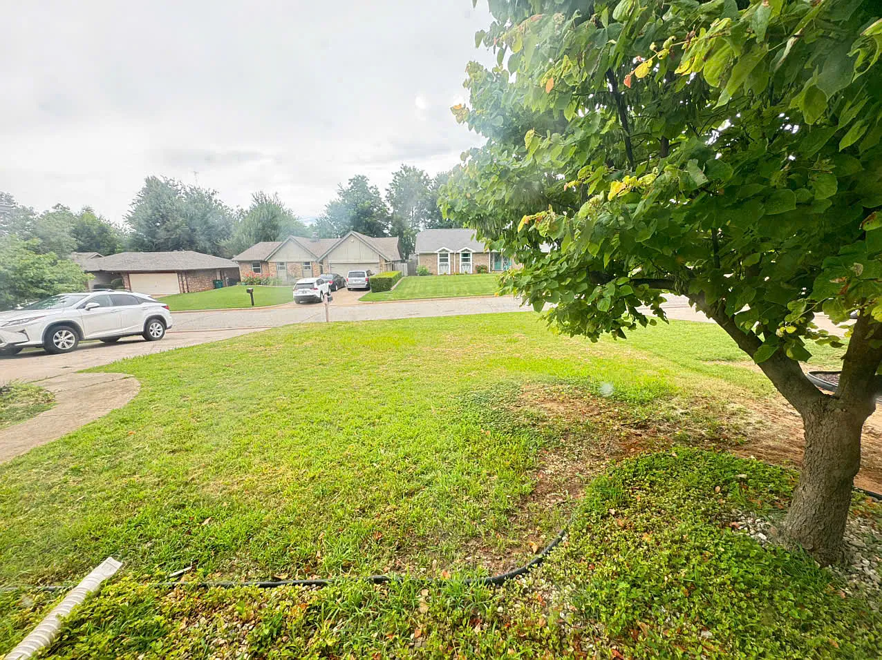 2408 Red Elm Ct — Photo 2