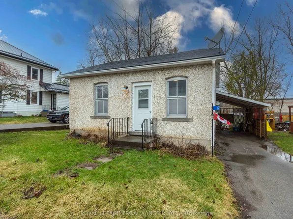 12 Albert Rd, Quinte West, ON K0K 2C0