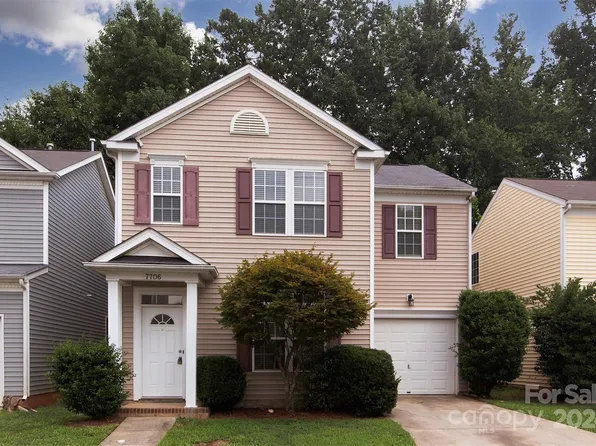 7706 Brisbane Ct, Charlotte, NC 28215
