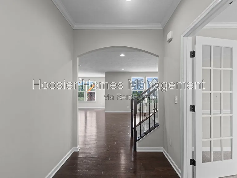4550 Avedon Way — Photo 9