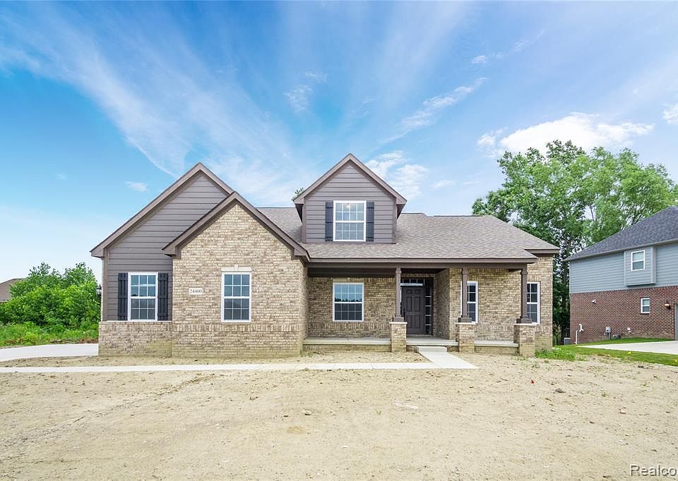 1st image of 24397 Pembrooke Dr