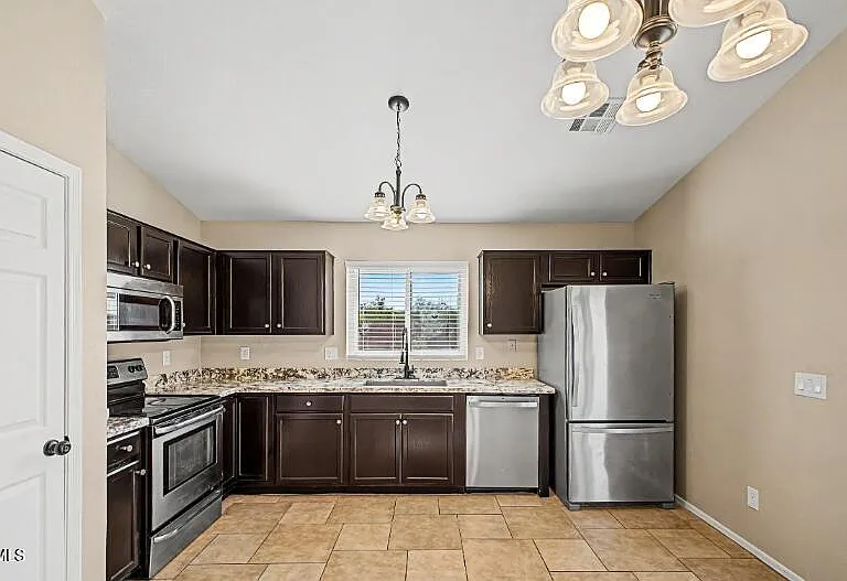 23765 W Desert Bloom St — Photo 9