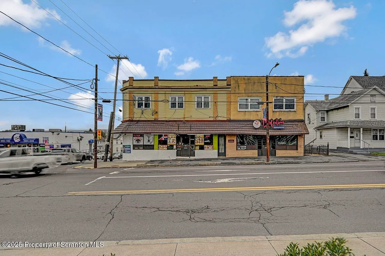 401-405 S Main Ave photo 1