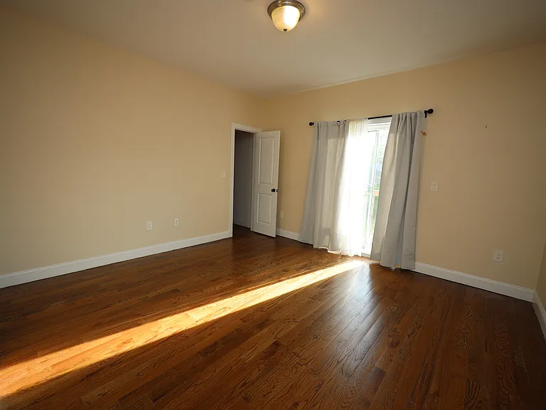 36 Dorothea Pl #1 — Photo 19