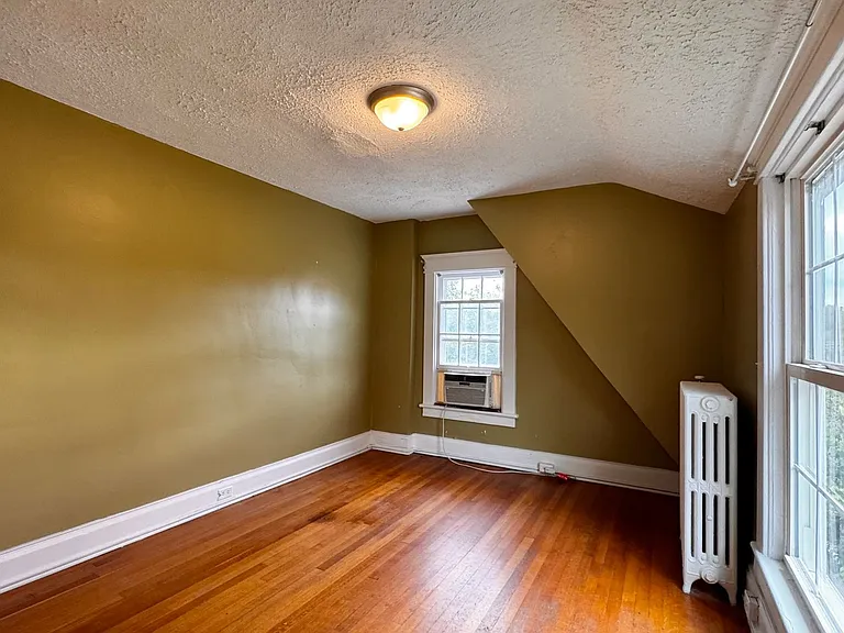 111 Washington Ave — Photo 30