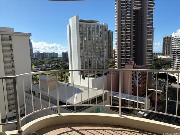 469 Ena Rd APT 1512, Honolulu, HI 96815