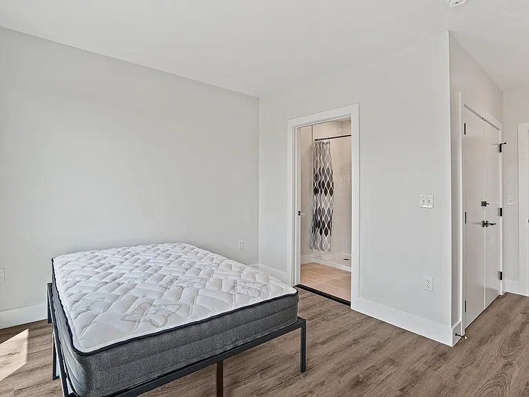 Cypress on Vine Co-Living — Photo 129