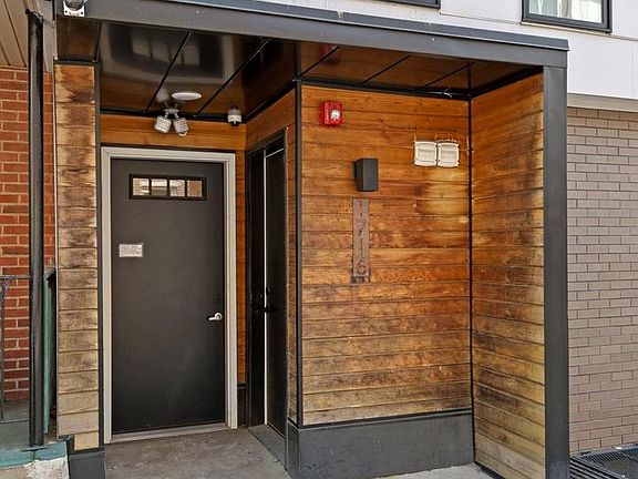 3rd image of 1716 Cambridge St #3
