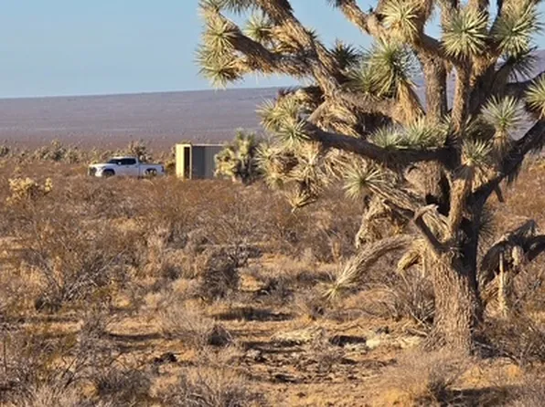 123-33-014 S Jesse James Road, Yucca, AZ 86438