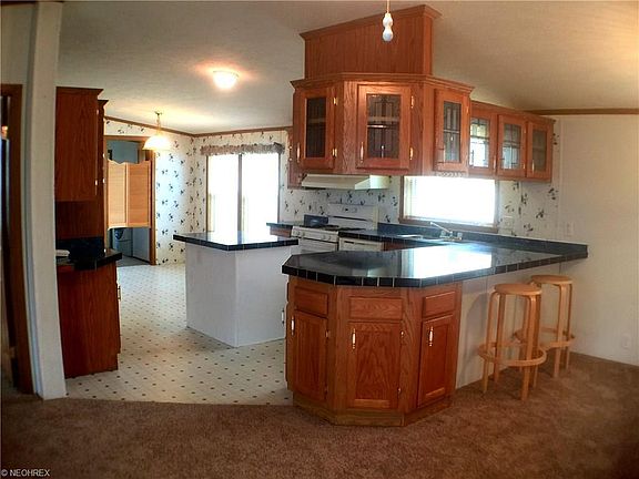 3rd image of 9957 William Henry Dr