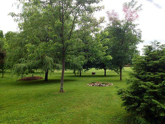 Enjoy an acre of land