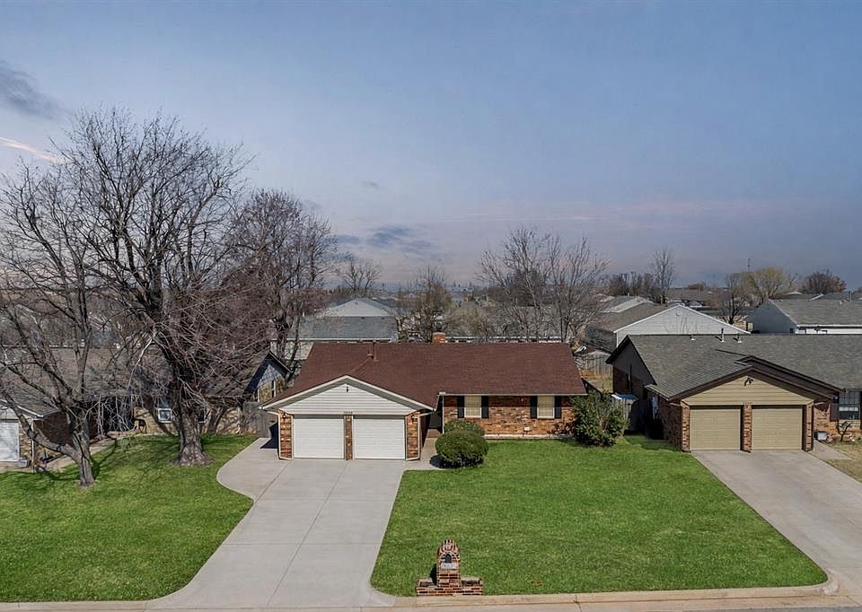 1st image of 10445 Birkenhead Rd