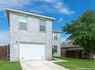 9611 Shorebird Ln, San Antonio, TX 78245