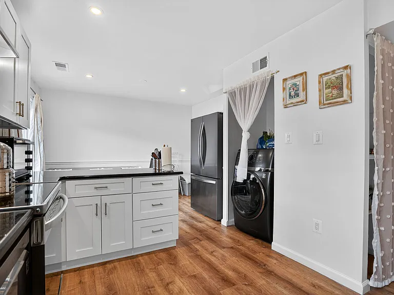 12306 Woodlawn Ct — Photo 7