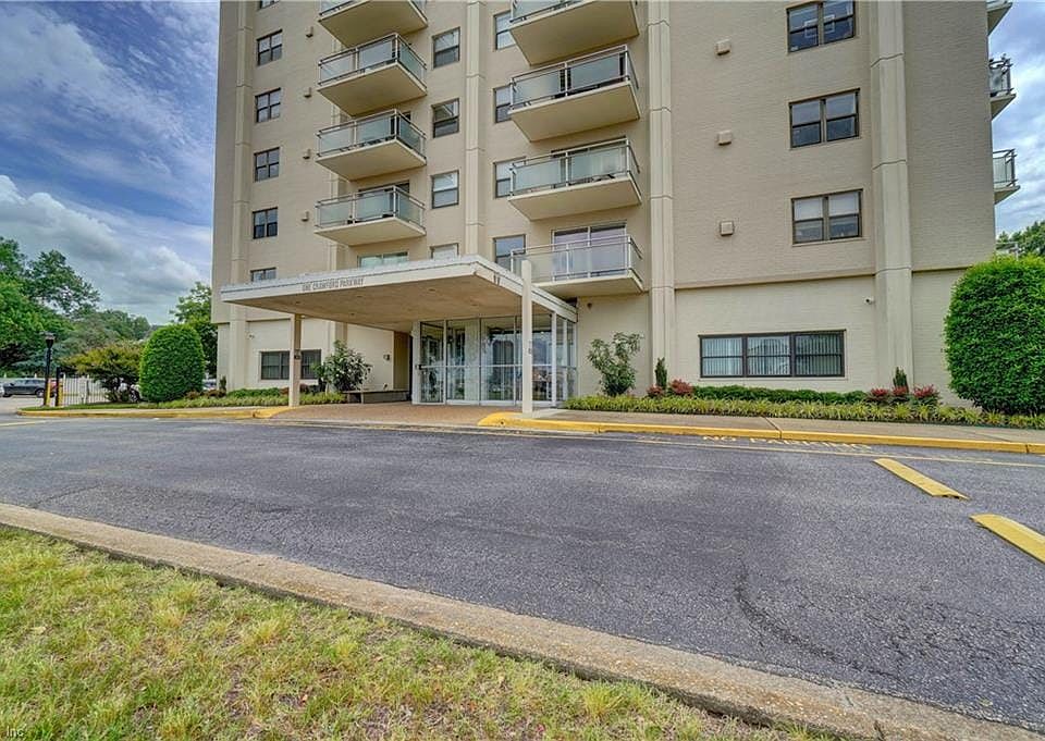 1st image of One Crawford Pkwy #1304
