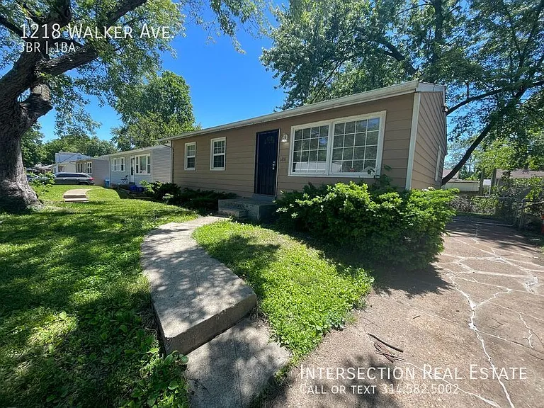 1218 Walker Ave — Photo 2