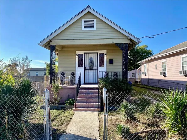 3150 N Miro St, New Orleans, LA 70117