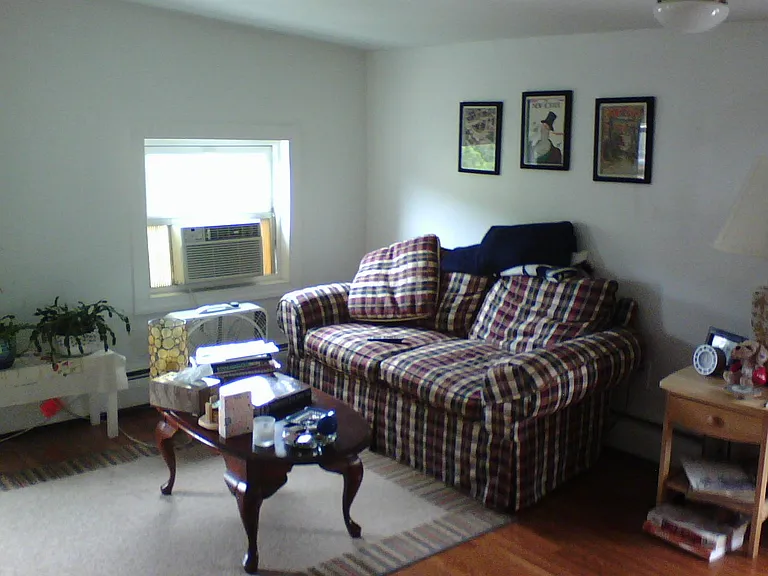 2618 Saint Paul St #3 — Photo 6