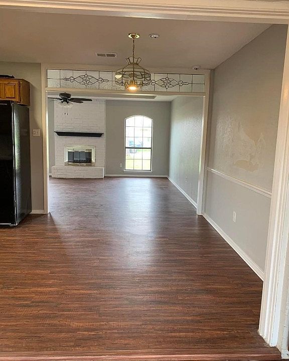 728 Hampshire Dr, Burleson, TX 76028 MLS 20417673 Zillow