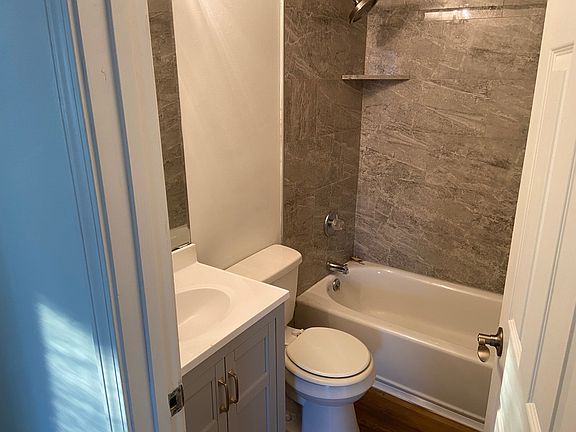 5th image of 13206 Ashlawn Dr