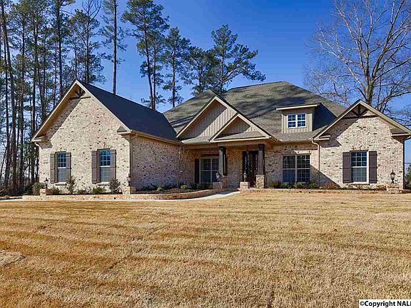 2nd image of 111 Cedar Farms