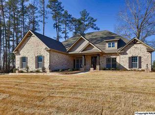 5 Natures Ridge Way SE, Huntsville, AL 35803