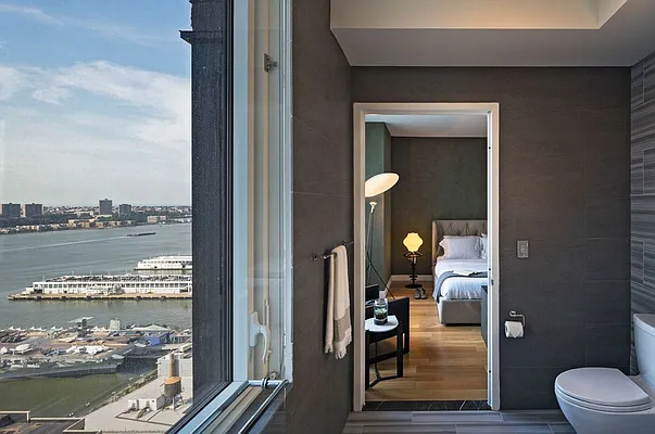 Rented by The Moinian Group | media 3