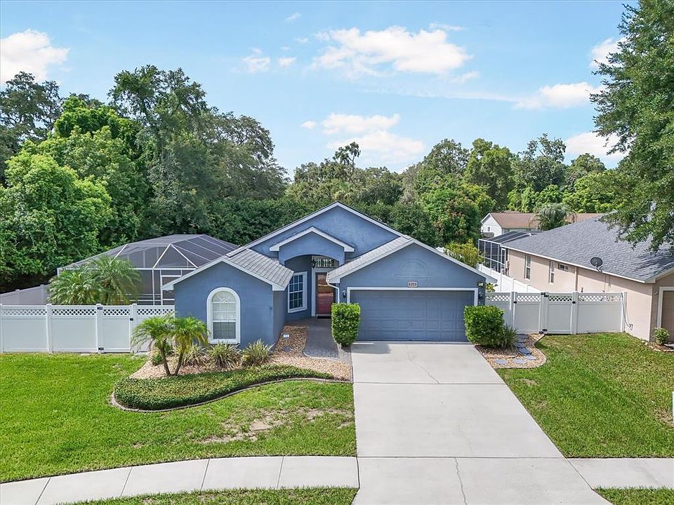 1st image of 602 Valencia Park Dr