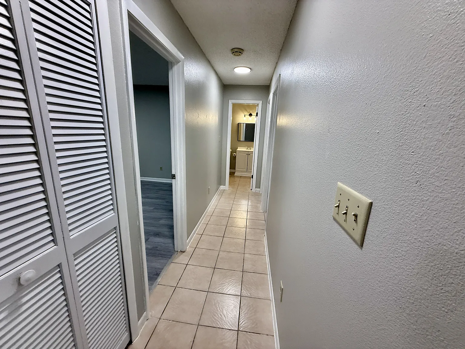5490 Britan Drive, Orlando, FL 32808 - 1 — Photo 3