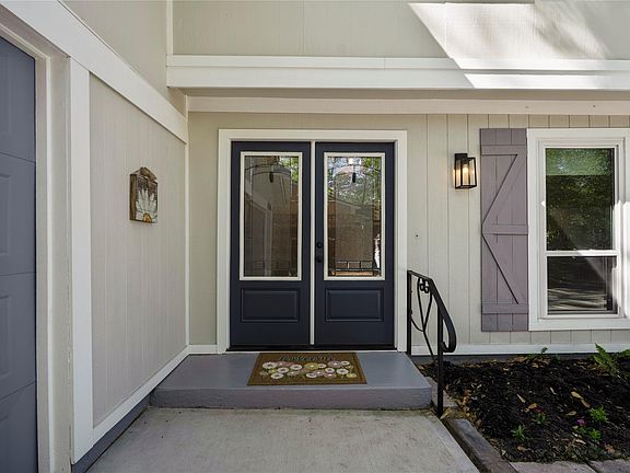 3rd image of 12224 Gun Oak Pl