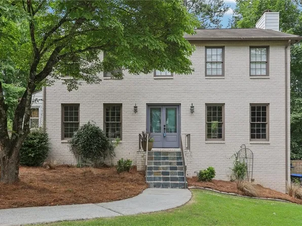 105 Astwood Ct, Alpharetta, GA 30022