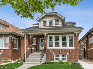 5116 W Nelson St, Chicago, IL 60641