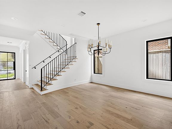 5th image of 3406 Rice Blvd