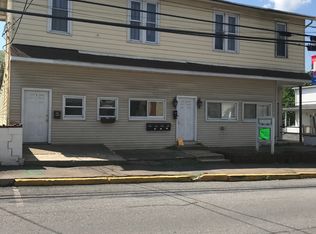 240 E Market St #6, Williamstown, PA 17098